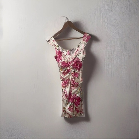 ☀️London Style Night Ruche Side Floral Ivory & Pink Dress Size 4 - Picture 4 of 4